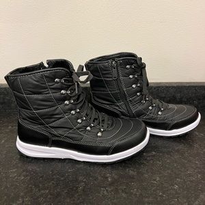 Weatherproof Winter Boots size 10